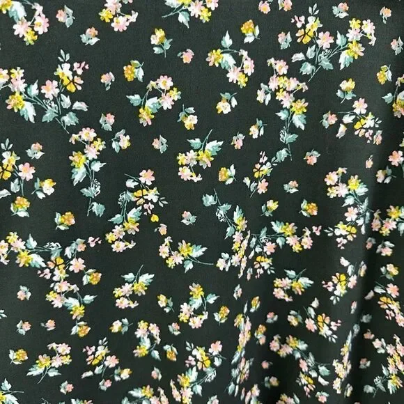 Ann Taylor Loft green ditsy mini floral bouquet v neck faux wrap dress - Picture 9 of 10